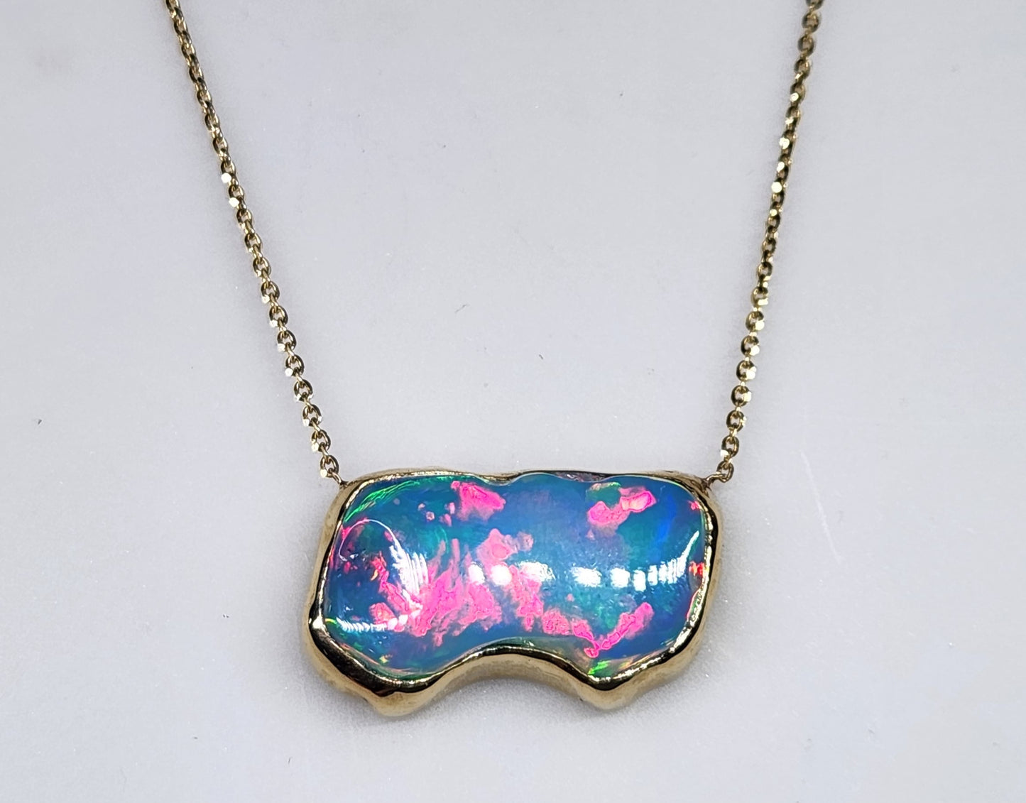 Carved Opal Pendant 14k Gold Split Chain #412