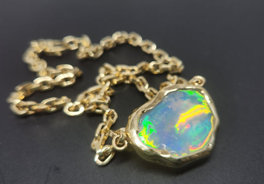 Carved Opal Pendant 14k Gold Split Chain #411