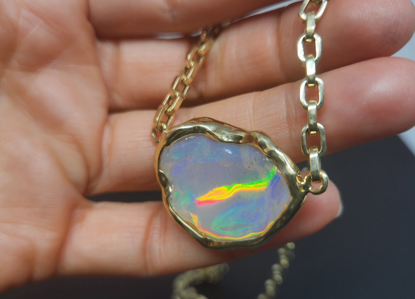 Carved Opal Pendant 14k Gold Split Chain #411