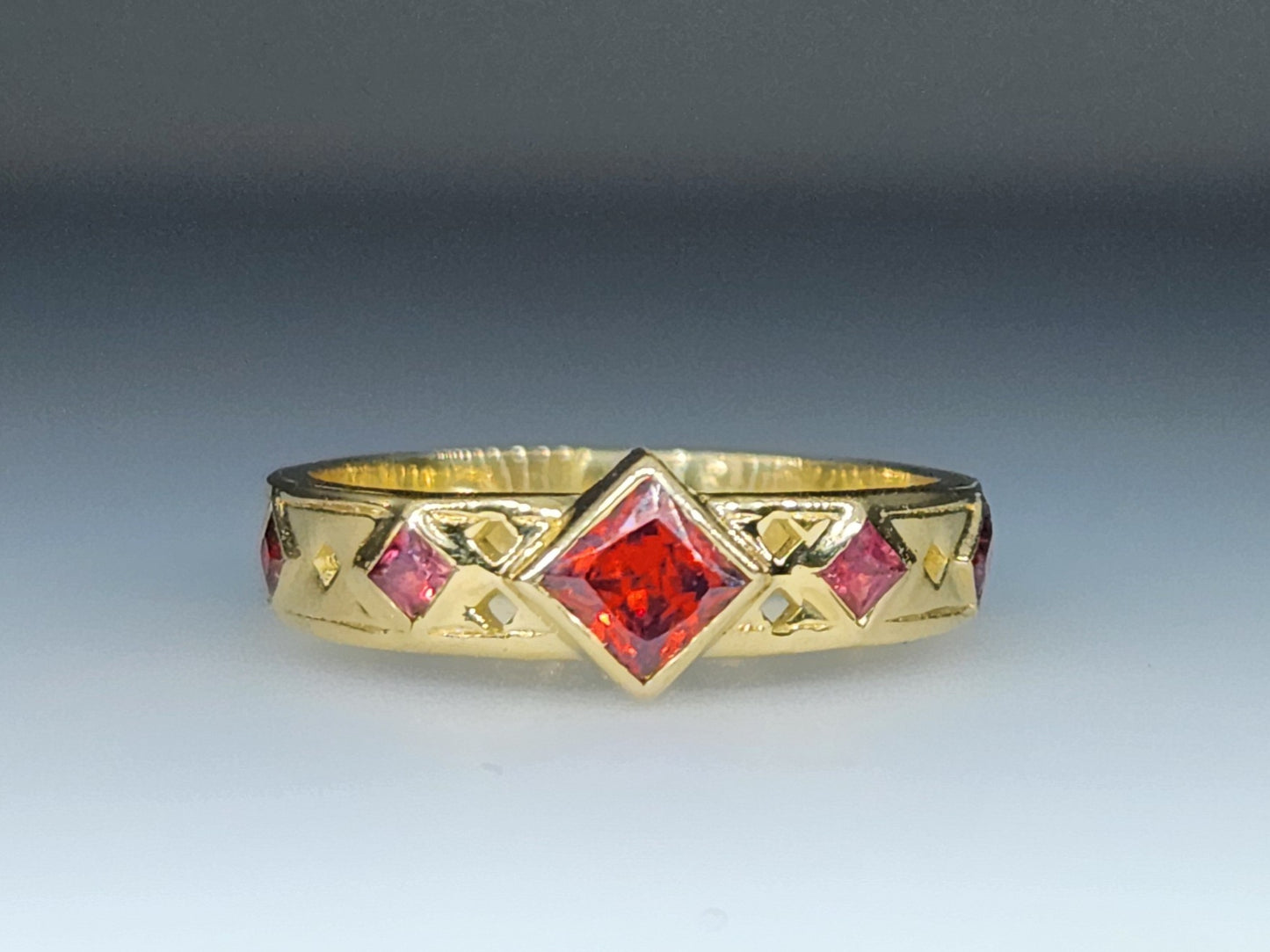 14k Yellow Gold Sapphire Ring Band #440