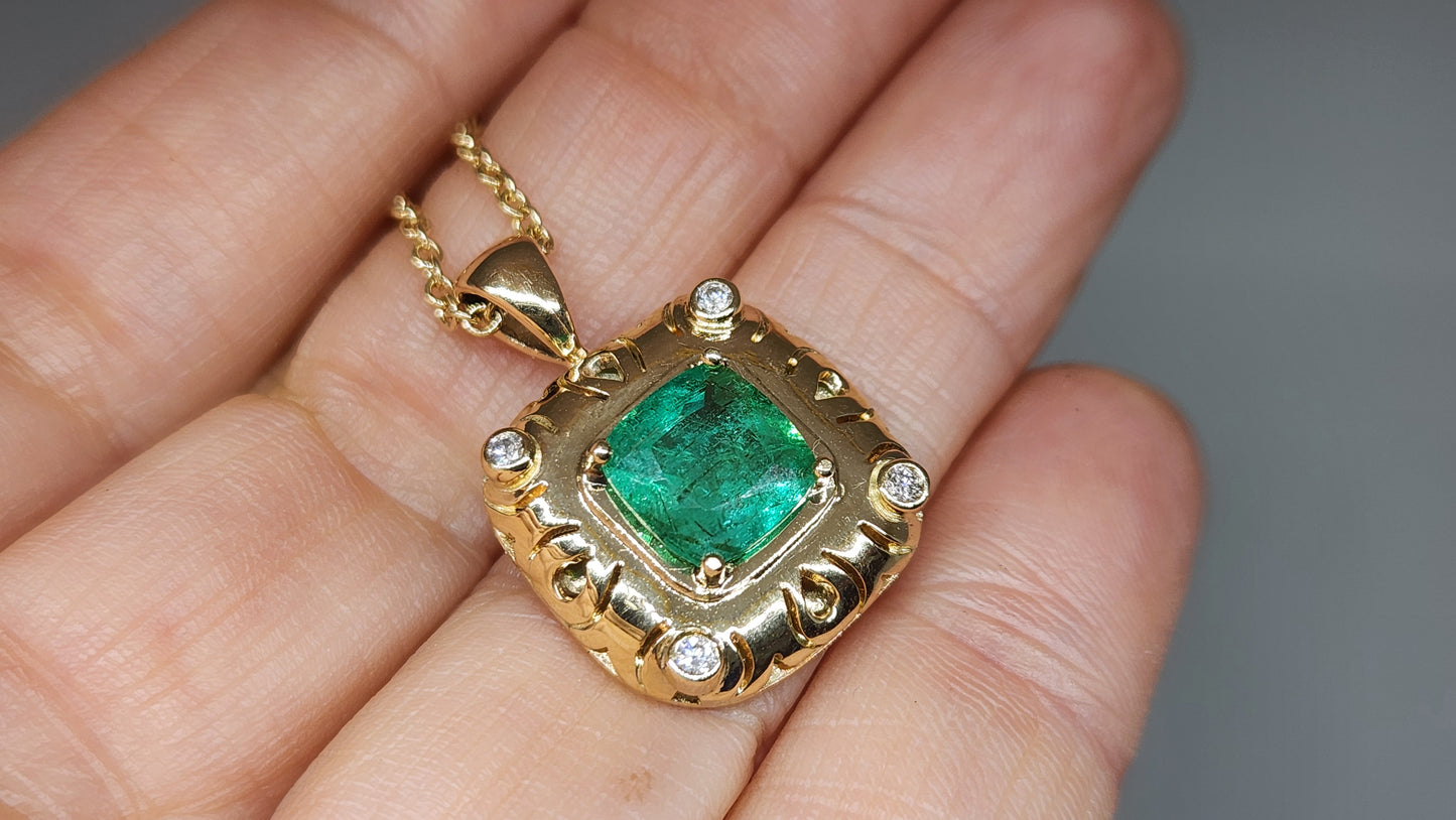 Emerald & Diamond Pendant - 14k Gold #448