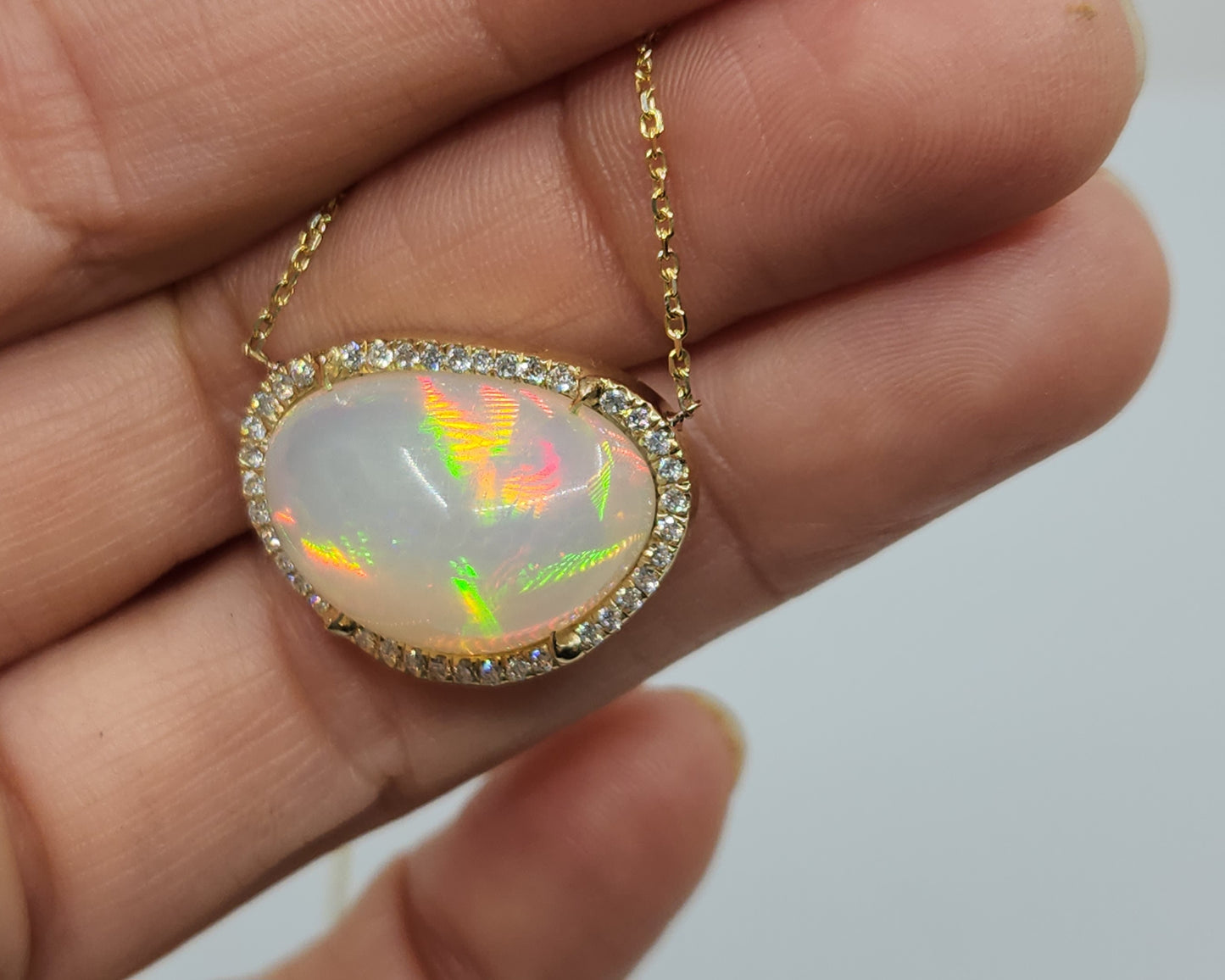 Opal & Diamond Pendant 14k Yellow Gold Split Chain Necklace #475