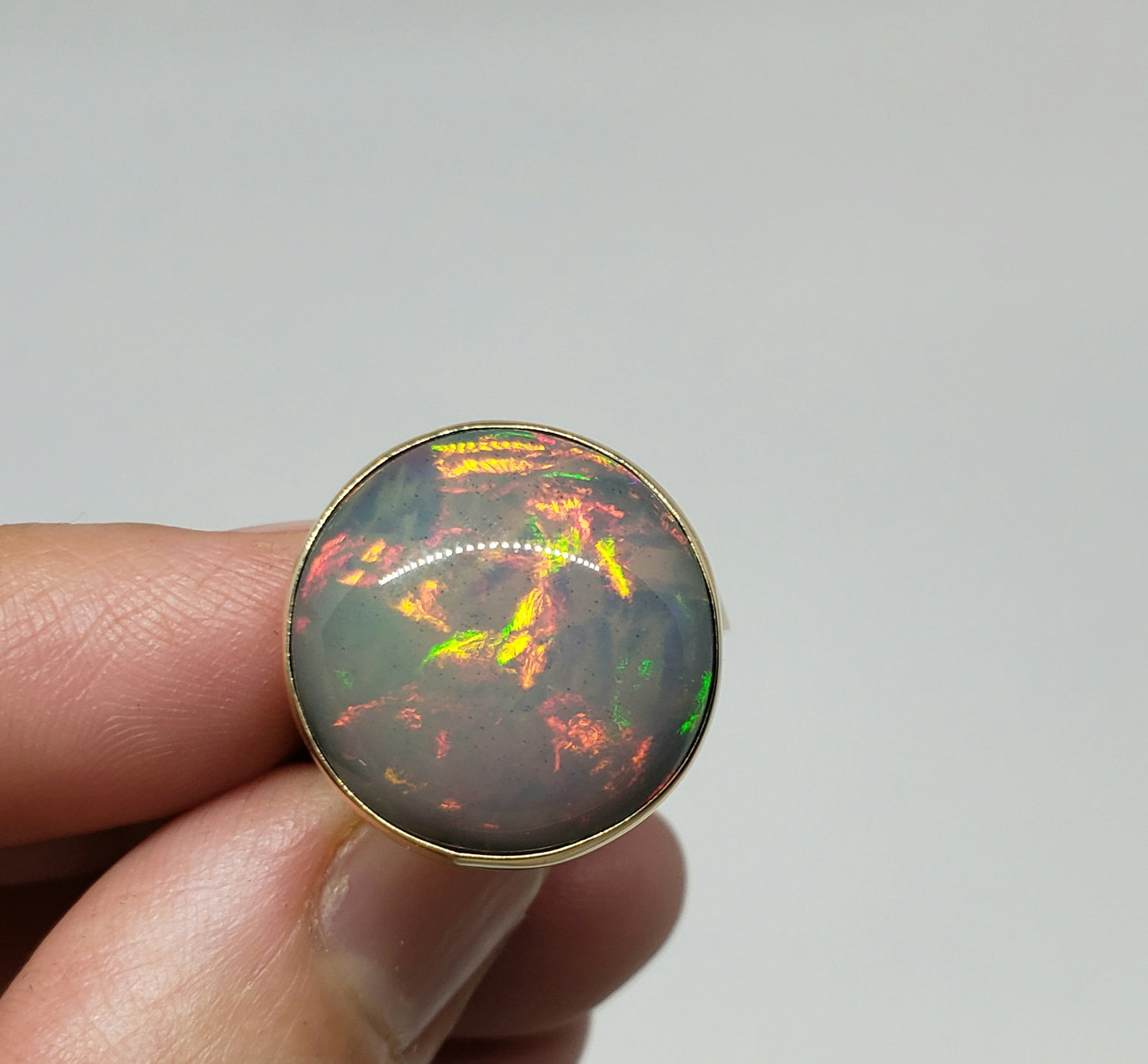 14k Gold Opal Ring