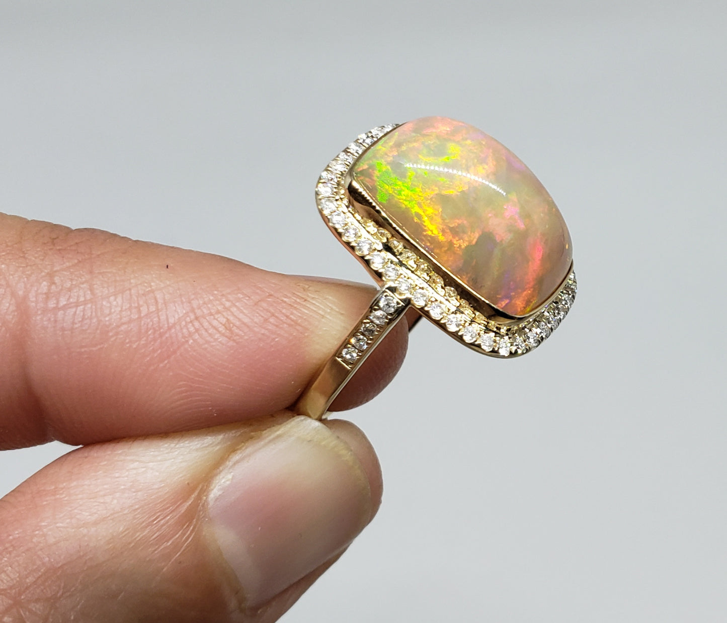 Opal & Diamond Ring 14k Gold