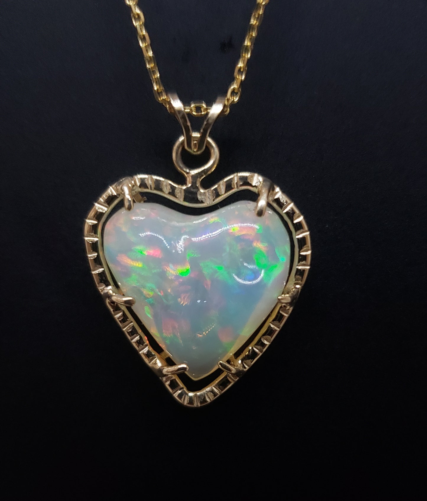 Opal Heart Pendant 14k Gold Necklace