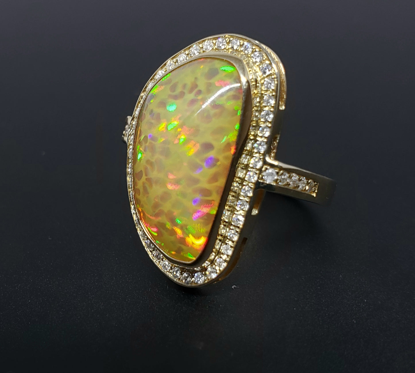 Opal & Diamond Ring 14k Gold