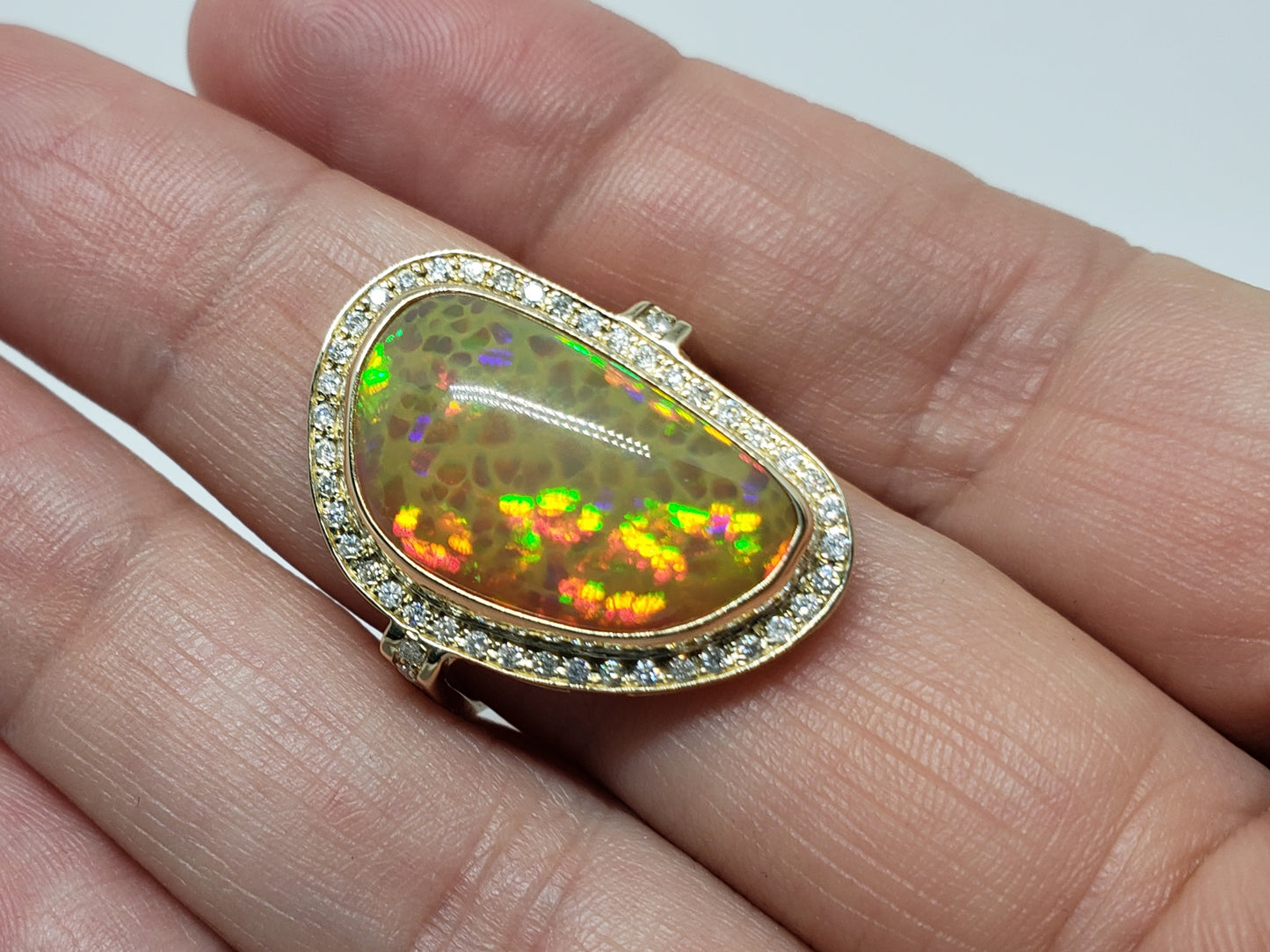 Opal & Diamond Ring 14k Gold