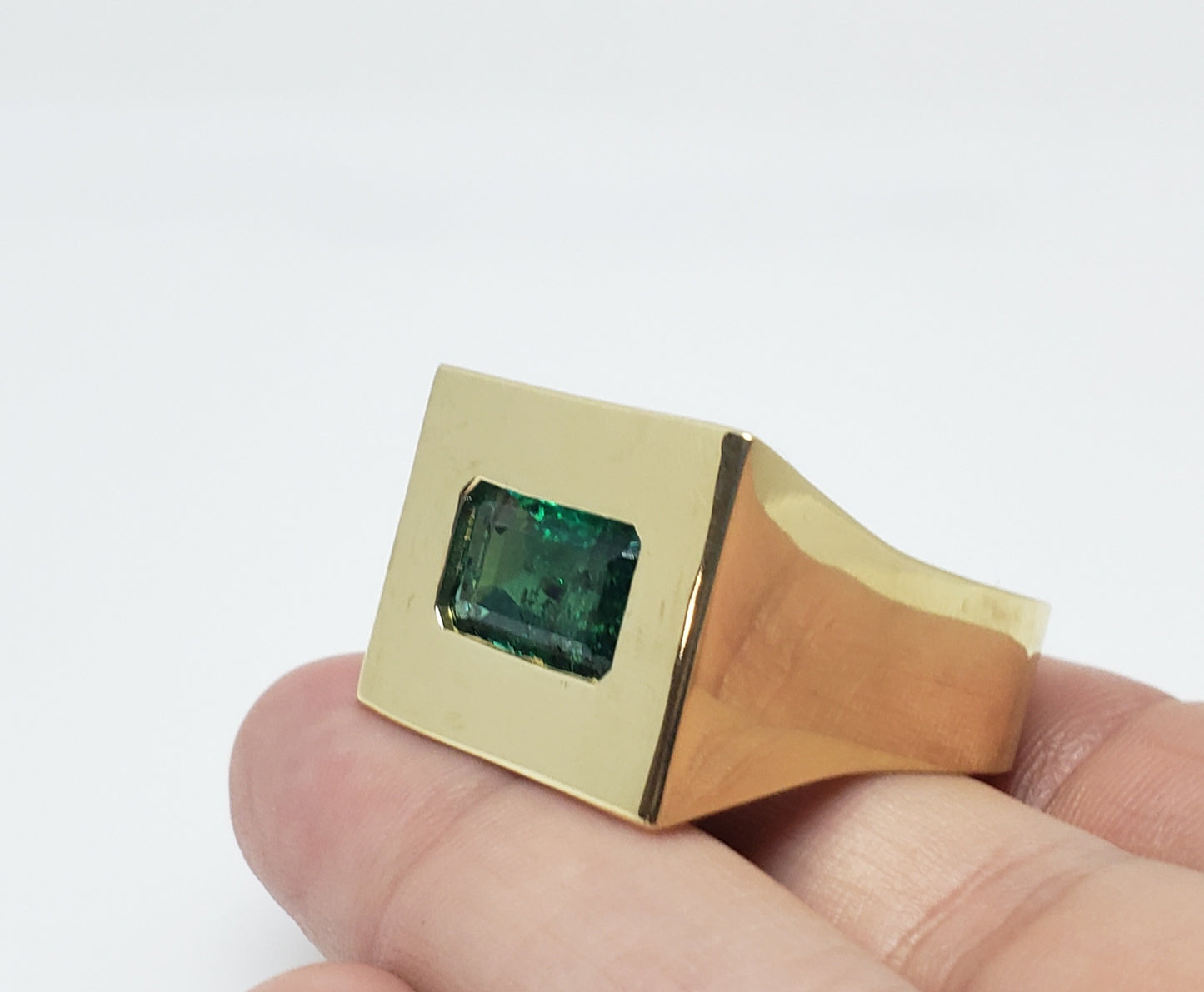 Emerald Ring Solid 18k Gold - Size 8.5