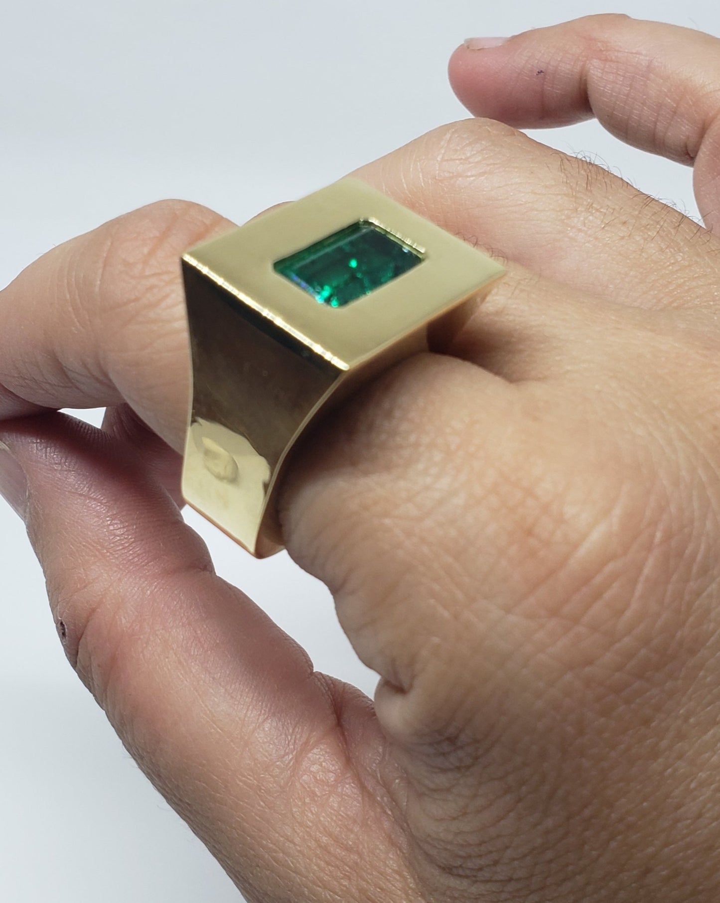 Emerald Ring Solid 18k Gold - Size 8.5