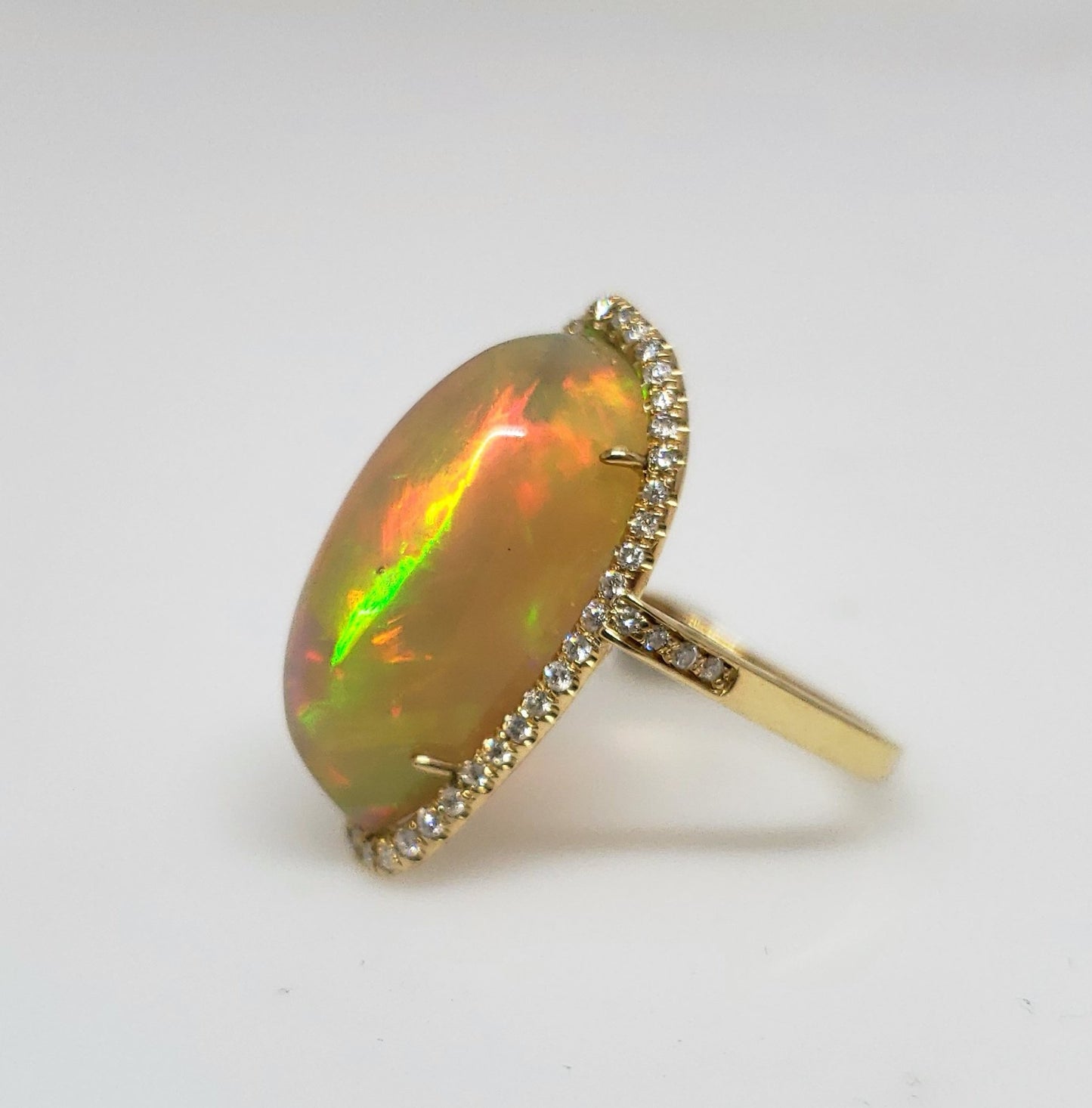 Ultra-Bright Opal & Diamond Ring 14k Gold #124
