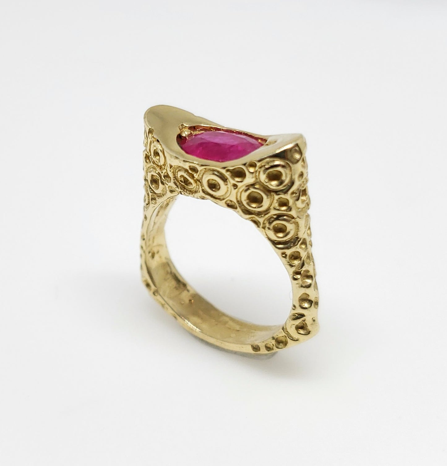 Ruby Gold Ring