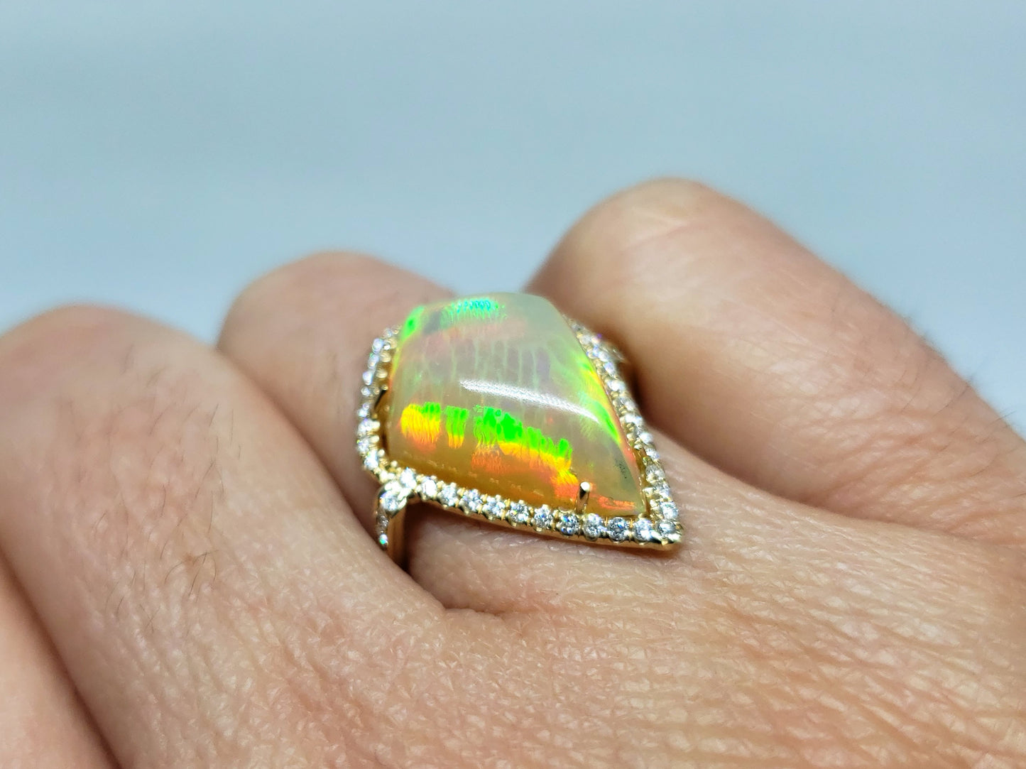 Bright Colorful Opal & Diamond Ring 14k Gold #136