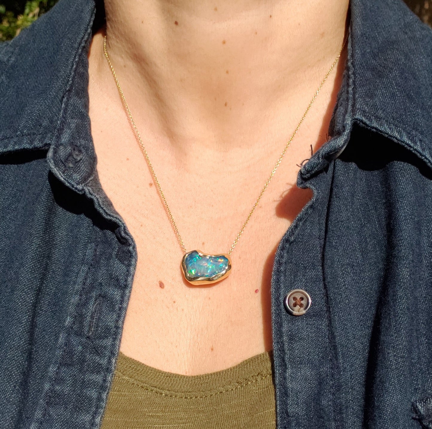 Carved Opal Pendant 14k Yellow Gold Split Chain Necklace #219