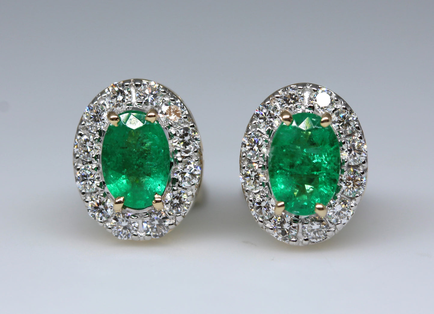 14k Yellow Gold Emerald & Diamond Stud Earrings 6mm #323