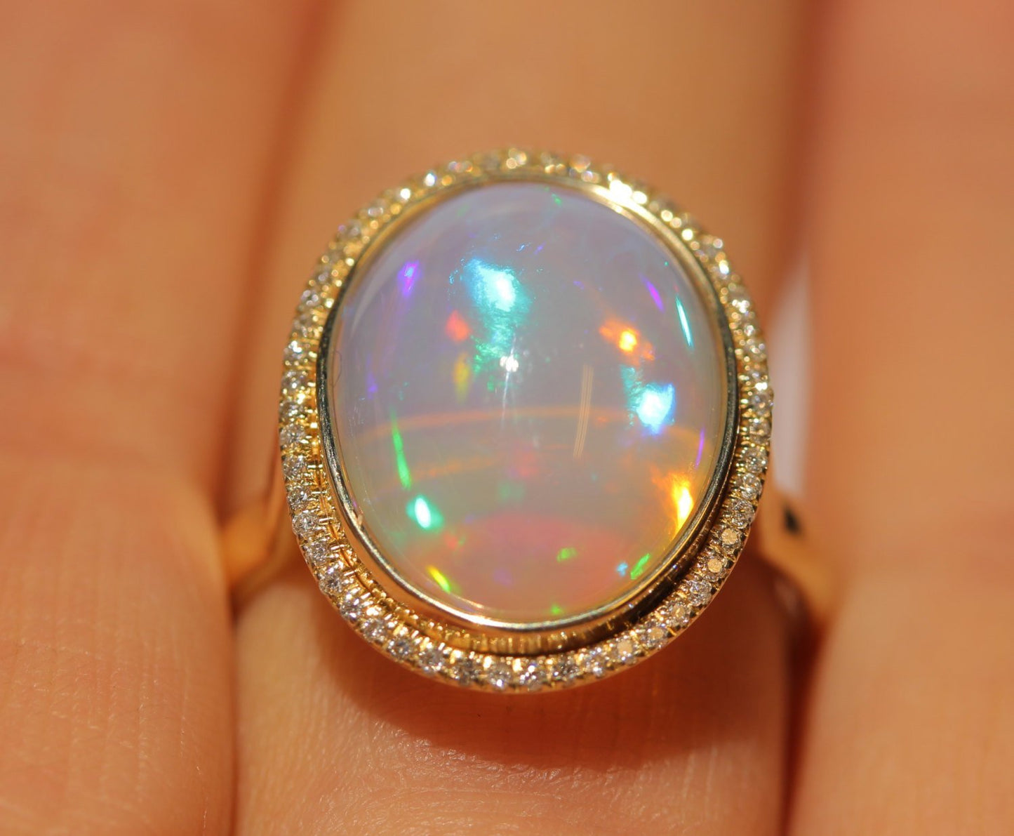 Opal & Diamond Ring 14k Yellow Gold - Size 7.5 #1346