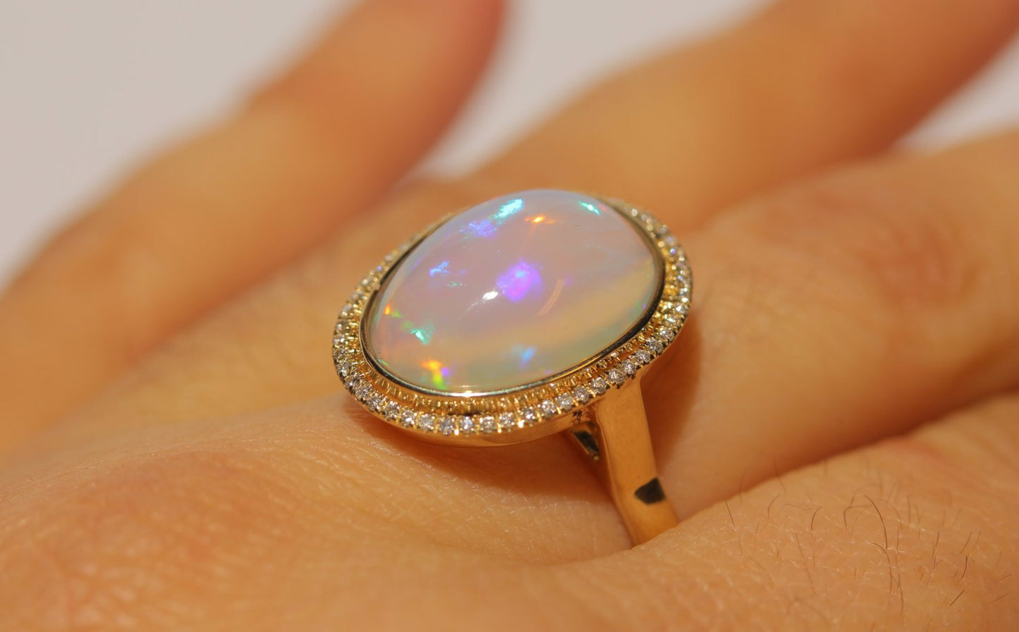 Opal & Diamond Ring 14k Yellow Gold - Size 7.5 #1346