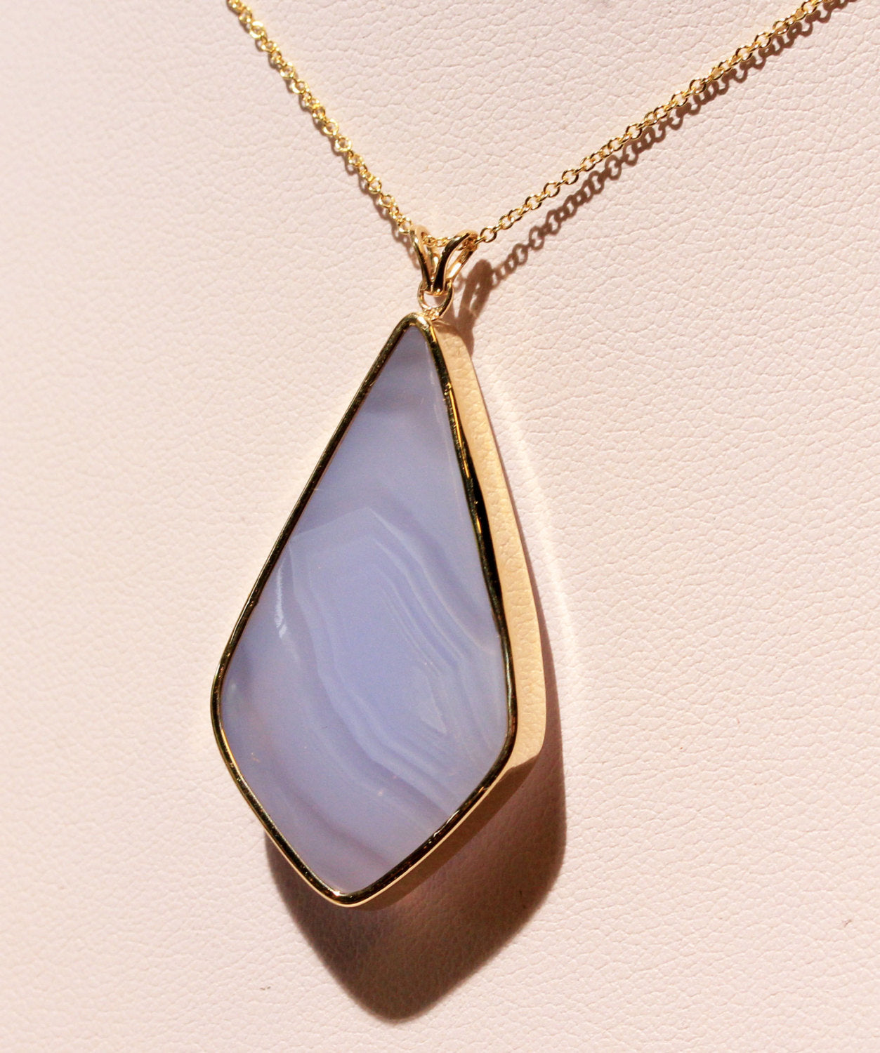 Purple Chalcedony Agate Pendant - 14k Gold #1390