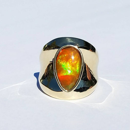 Opal Gold Ring
