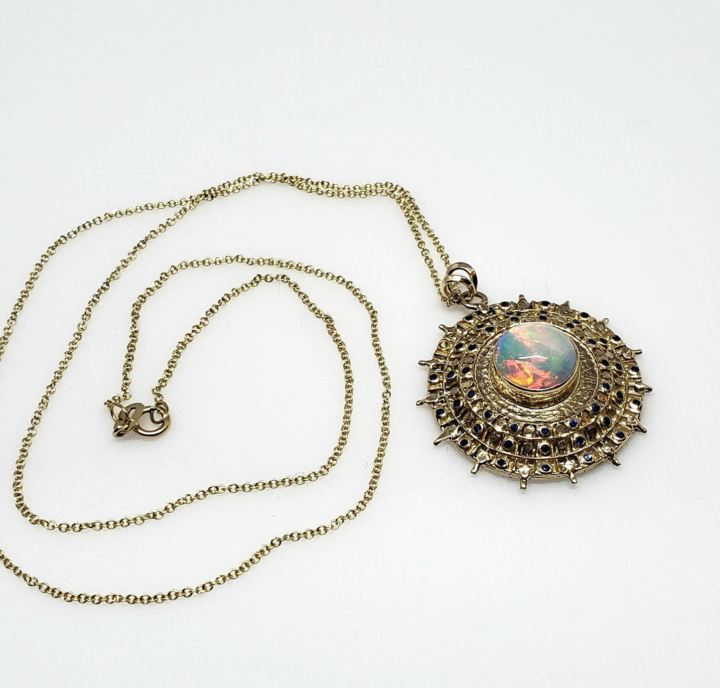 Opal Medallion Pendant - 14k Gold #1626