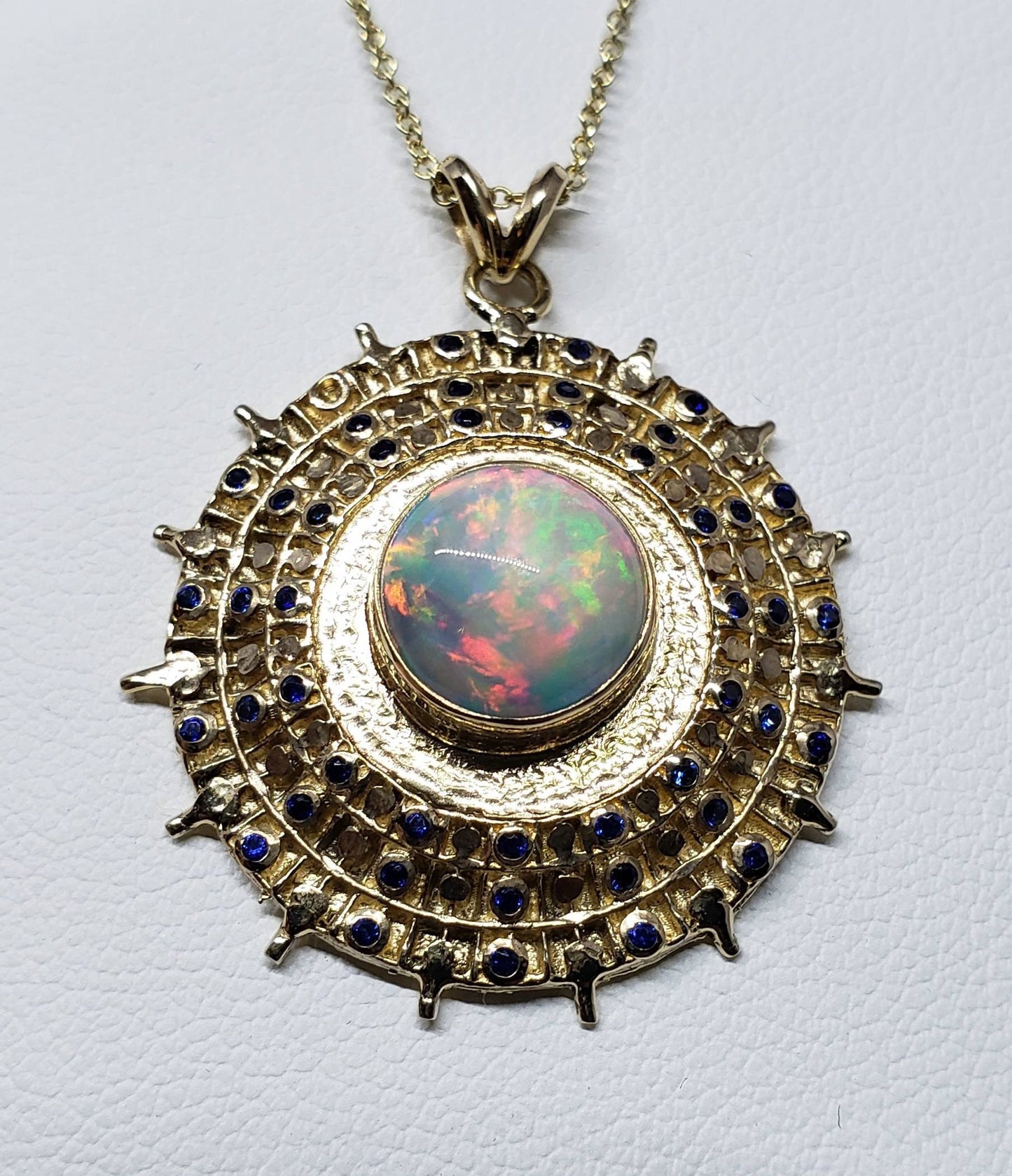 Opal Medallion Pendant - 14k Gold #1626