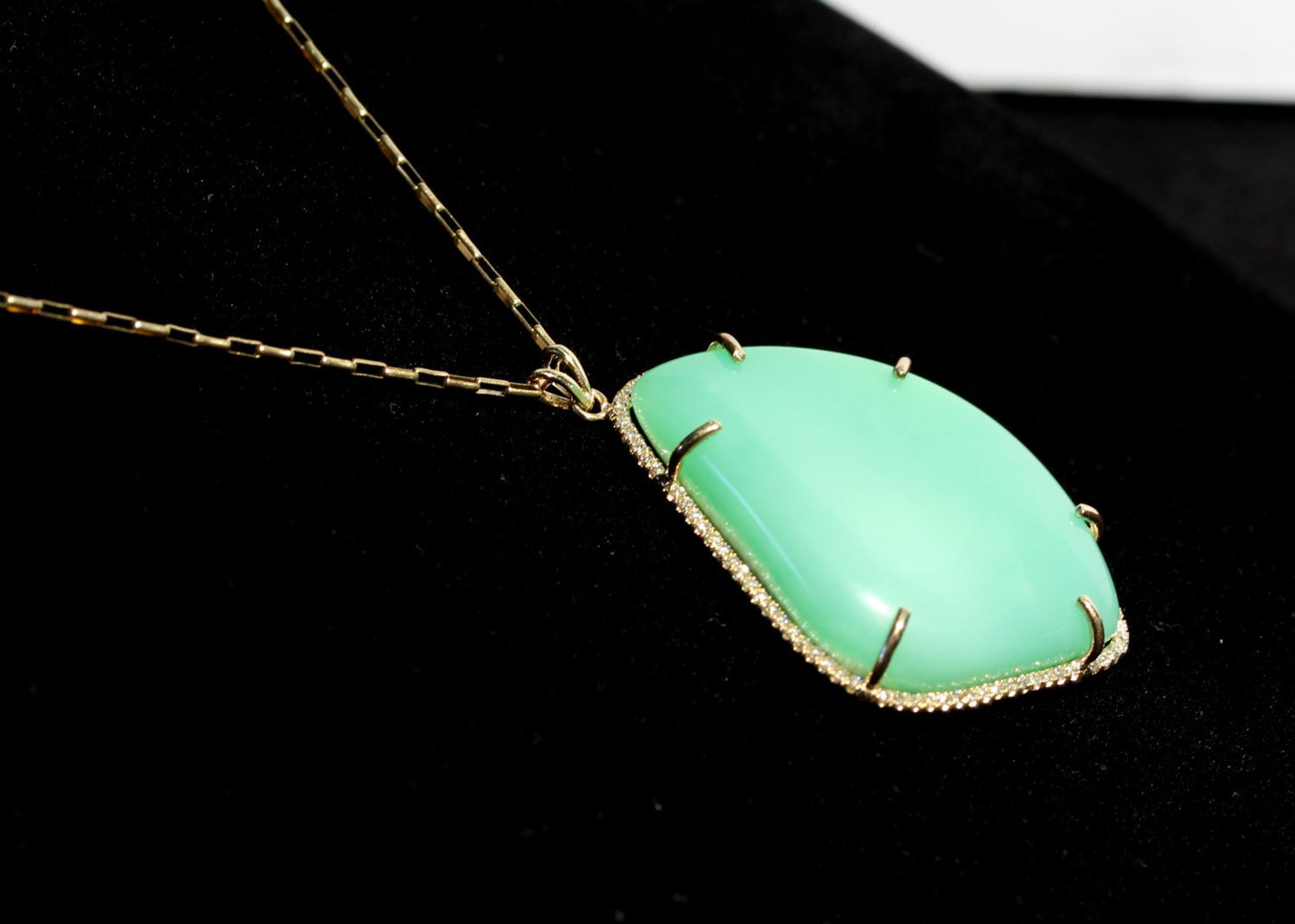Chrystoprase Pendant - 14k Gold #1245