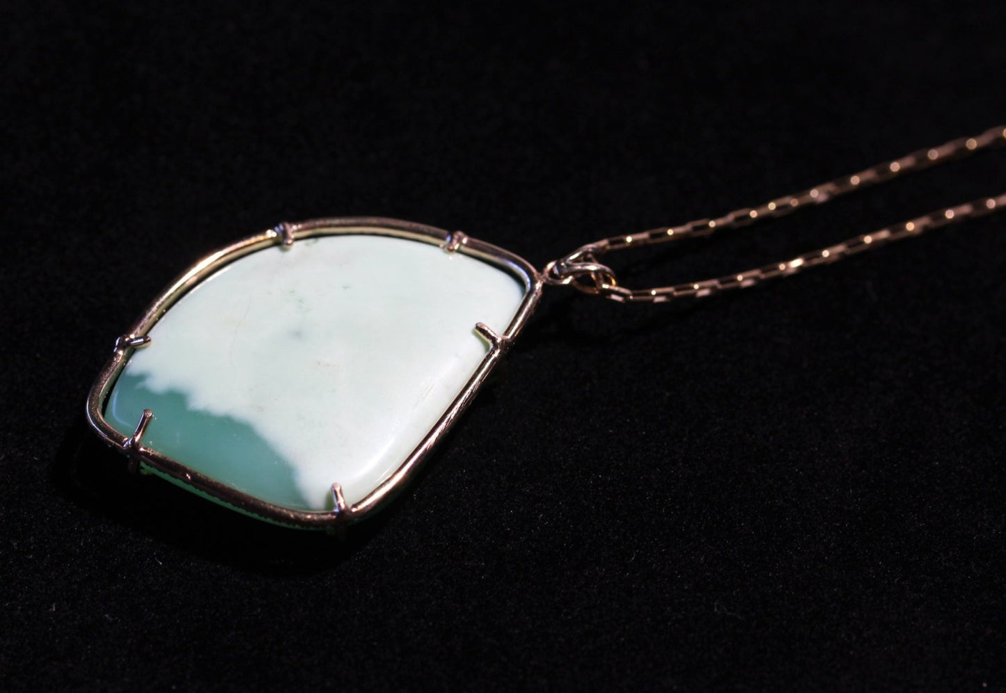 Chrystoprase Pendant - 14k Gold #1245