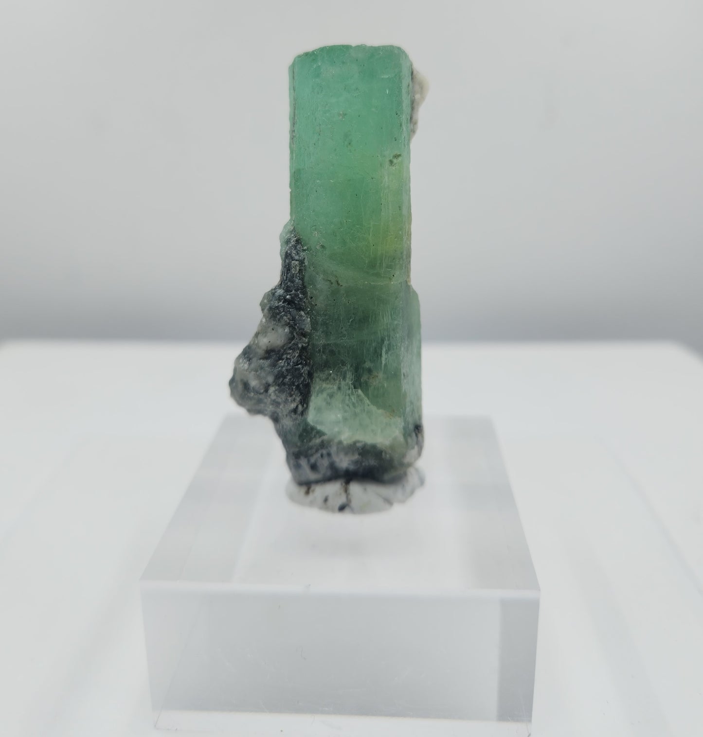 Ethiopian Emerald Specimen - 50 grams #555