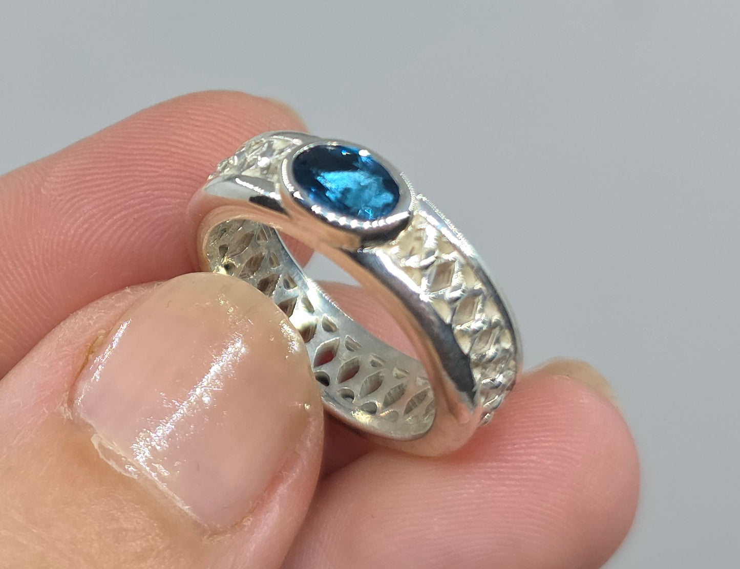 Sterling Silver Blue Topaz Gemstone Ring Band  #615