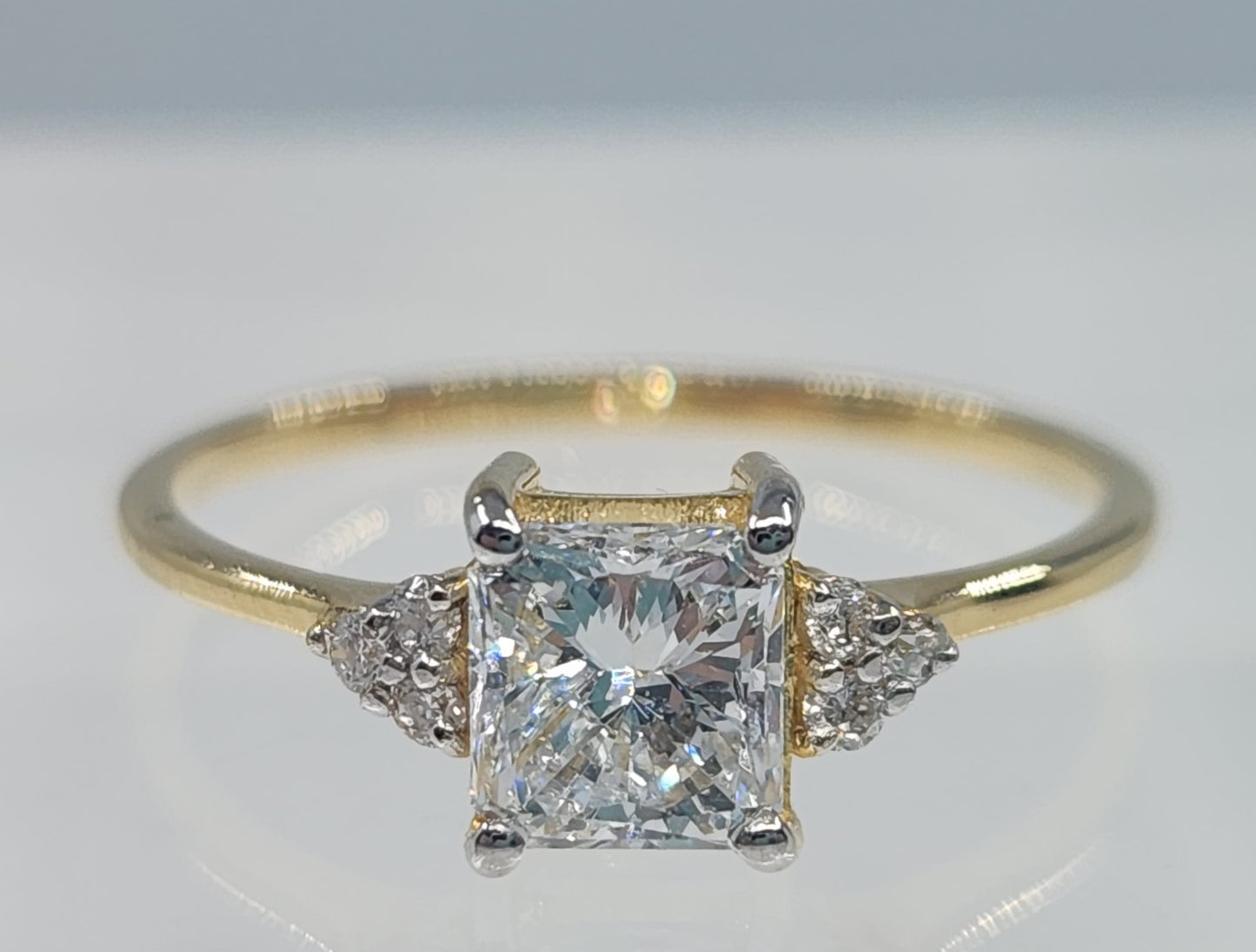 Princess Cut Diamond Ring 14k Yellow Gold #545