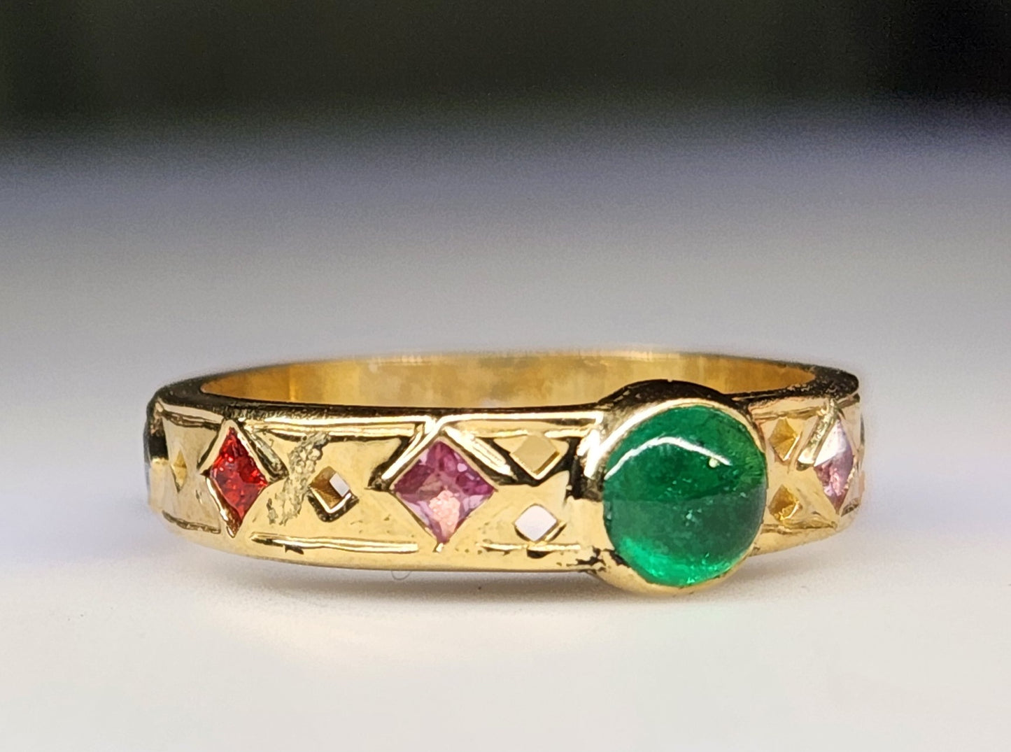 Emerald & Sapphire Ring 18k Yellow Gold Band #452