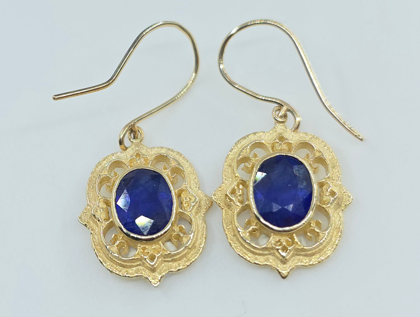 Blue Sapphire Earring 14k Yellow Gold #599