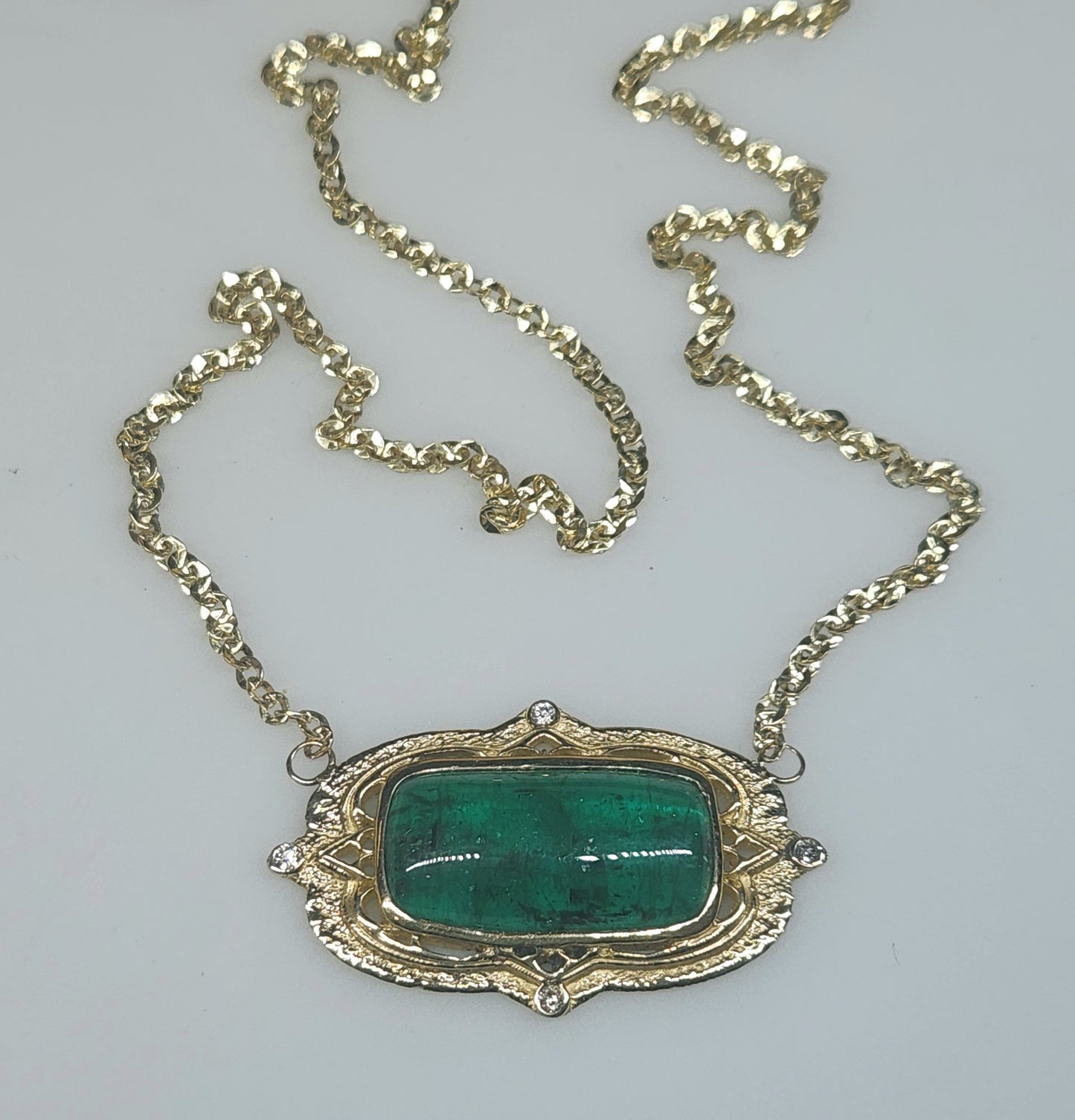 Natural Emerald Pendant - 14k Gold  Split Chain #595