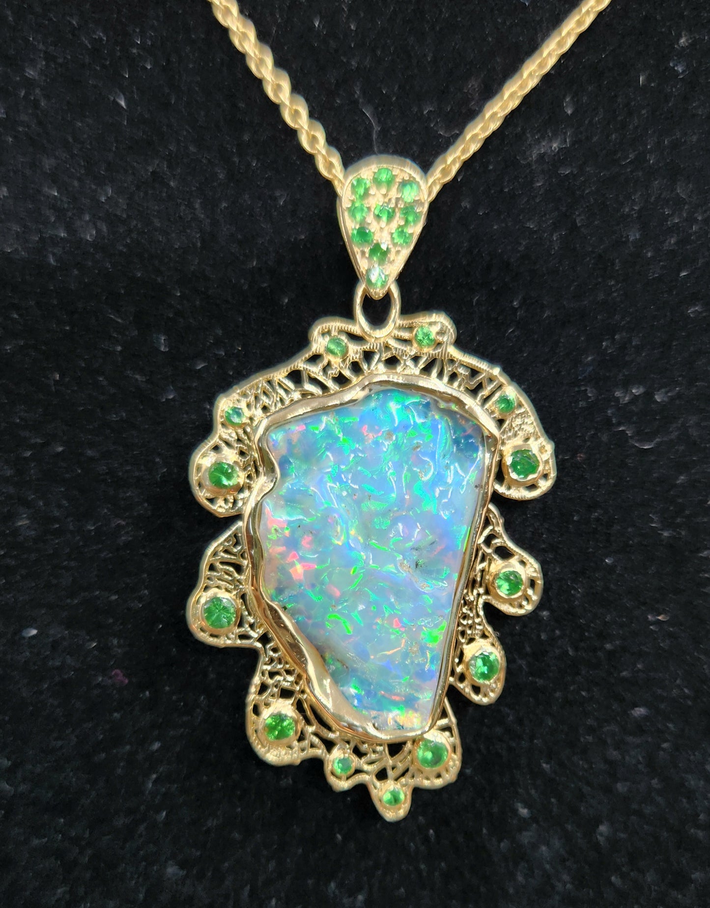 Carved Opal Oak Leaf Pendant 14k Gold Necklace #474