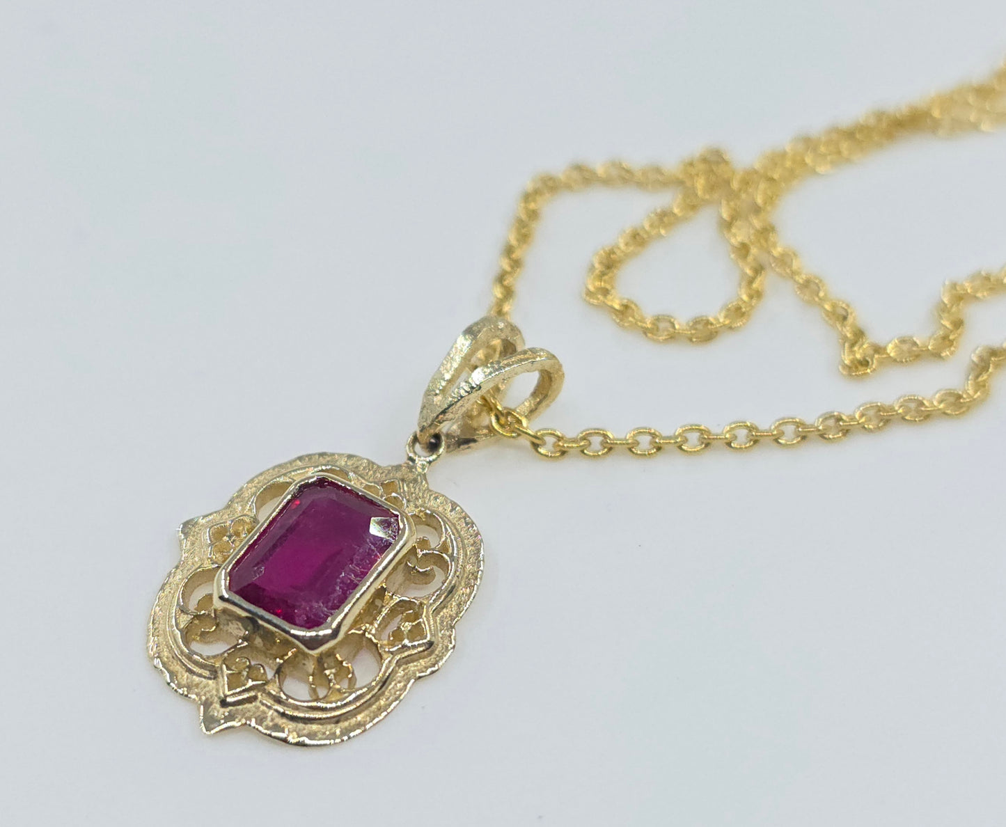 Ruby Pendant 14k Gold Gemstone Necklace #635