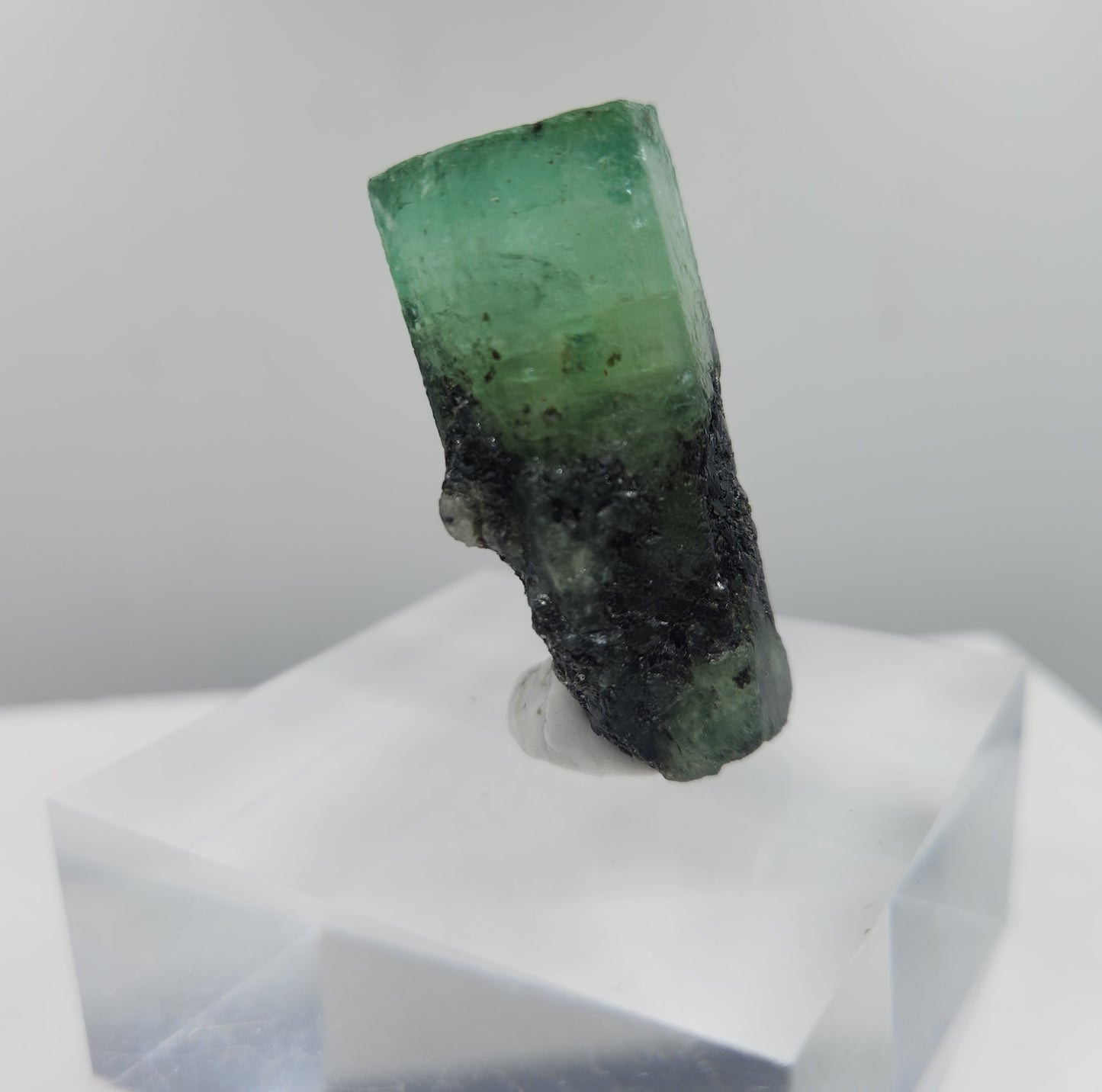 Ethiopian Emerald Specimen - 23 grams #552