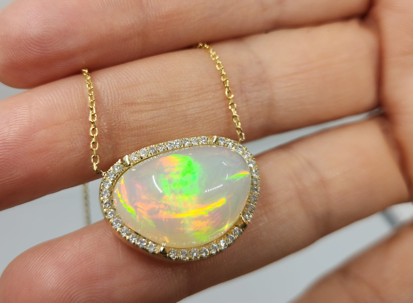 Opal & Diamond Pendant 14k Yellow Gold Split Chain Necklace #475