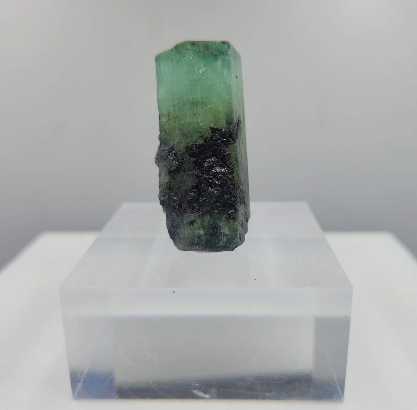 Ethiopian Emerald Specimen - 23 grams #552