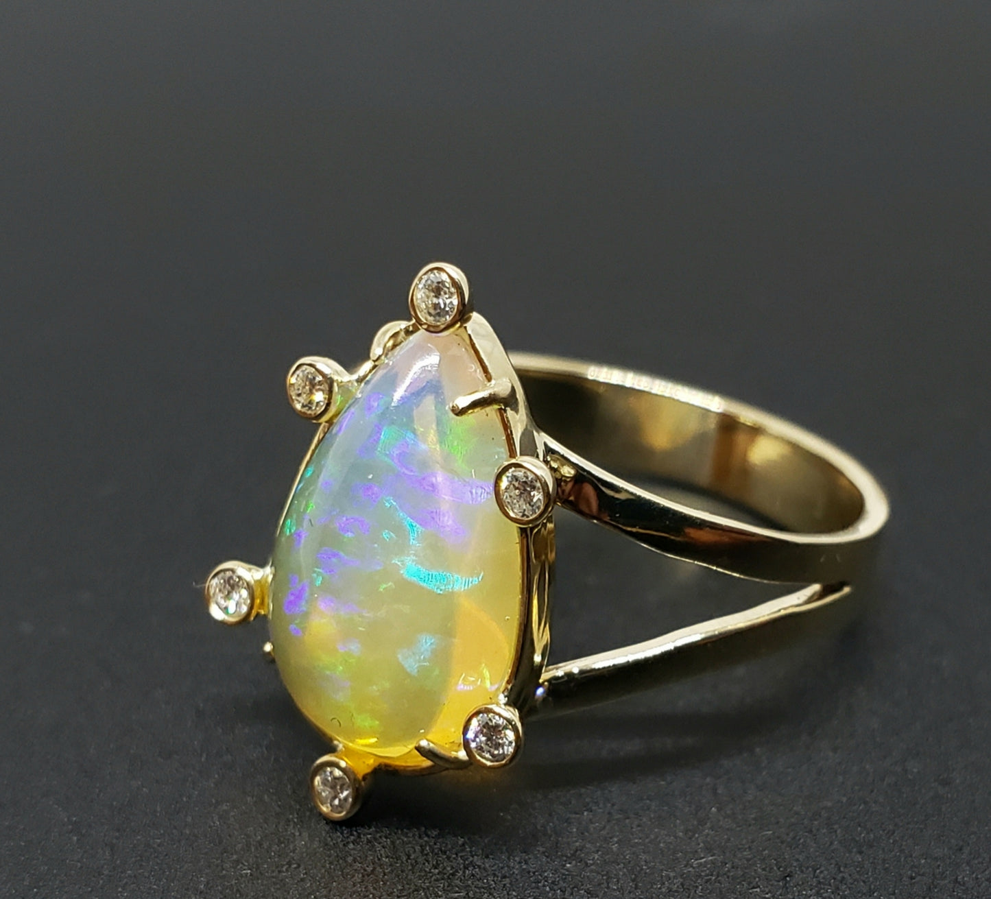 Opal Diamond Gold Ring 