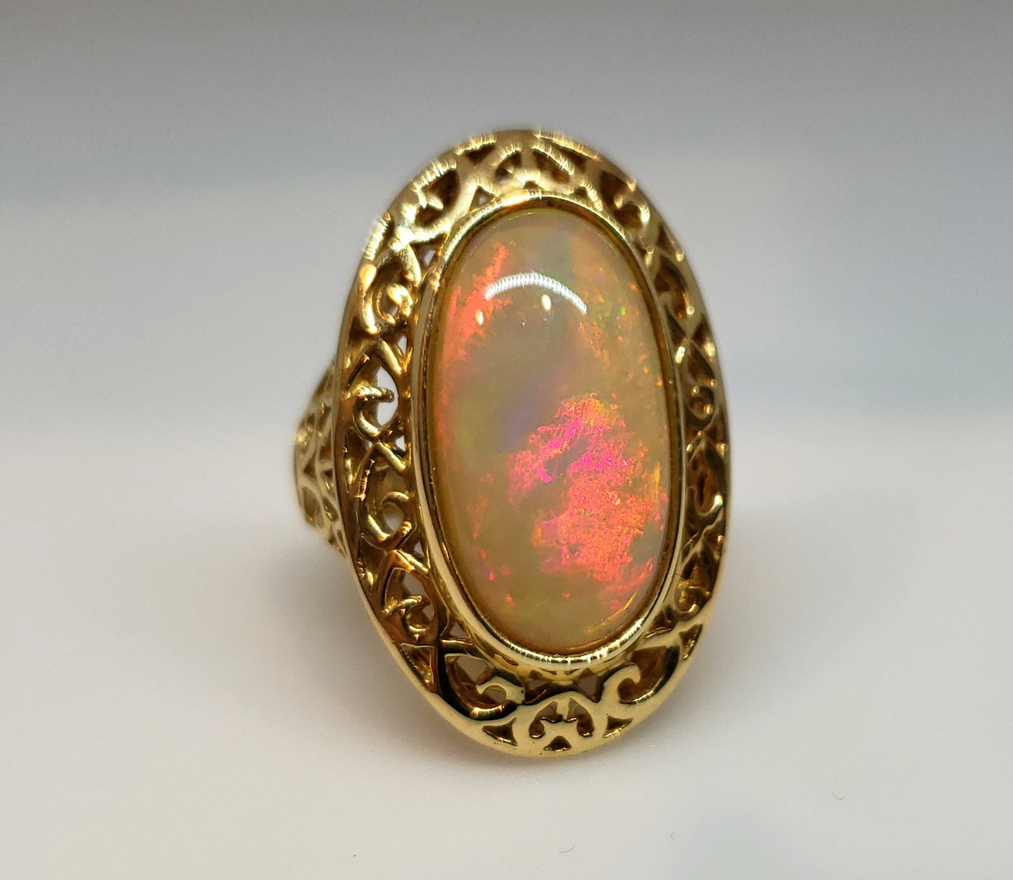 Opal Ring 14k Gold #119