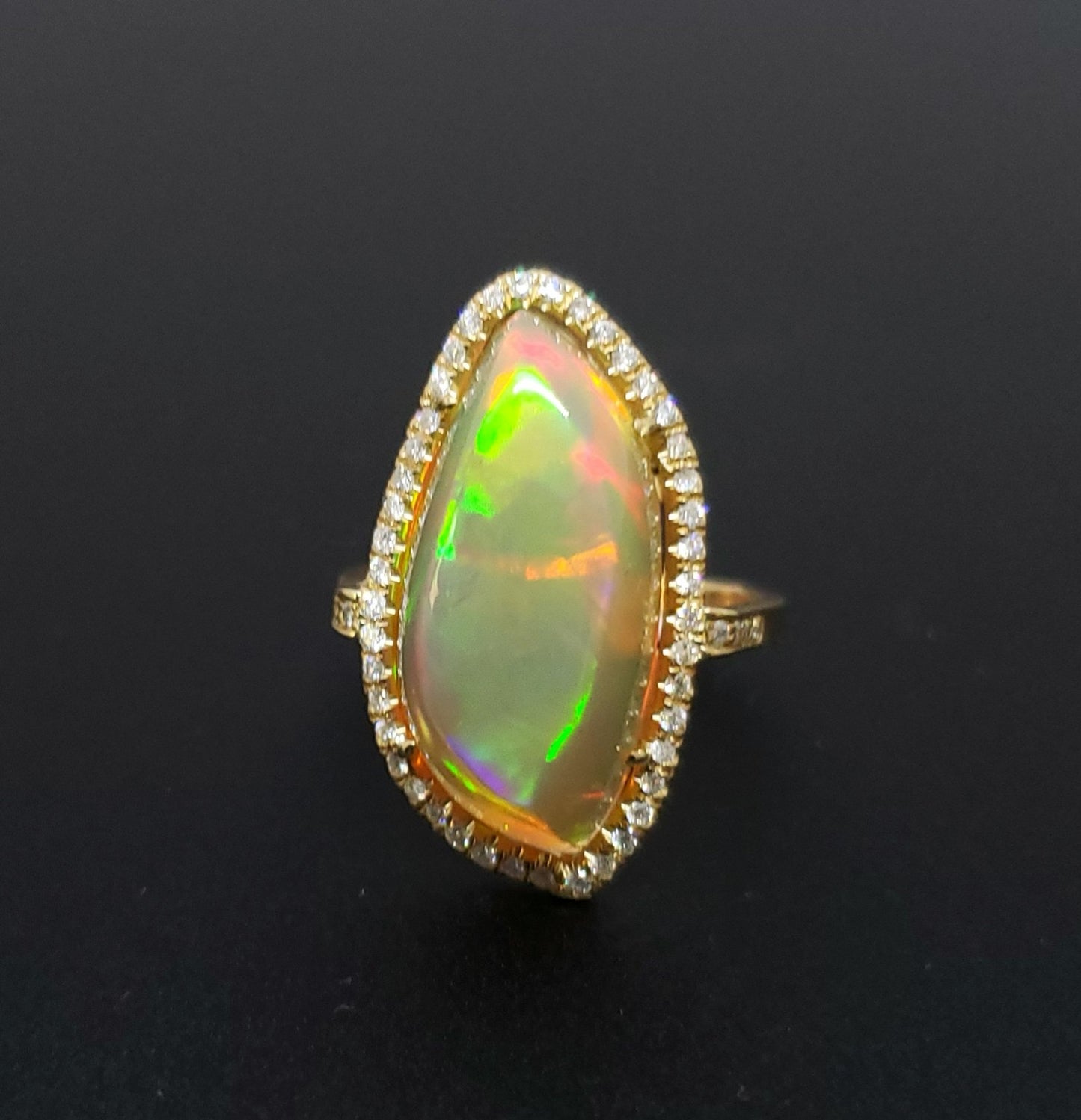 Ultra-Bright Opal & Diamond Ring 14k Gold #124