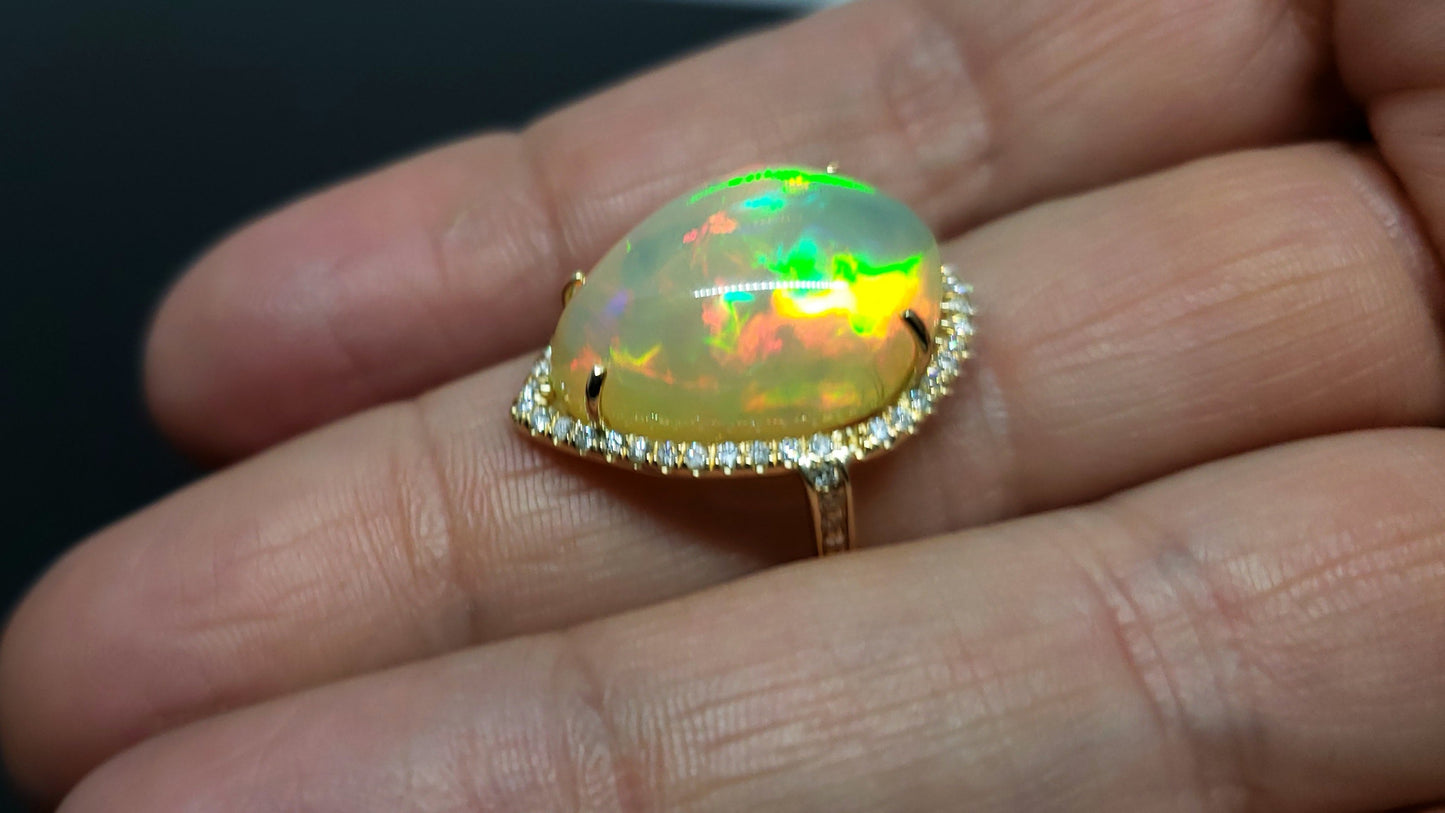 Opal & Diamond Ring 14k Gold #127