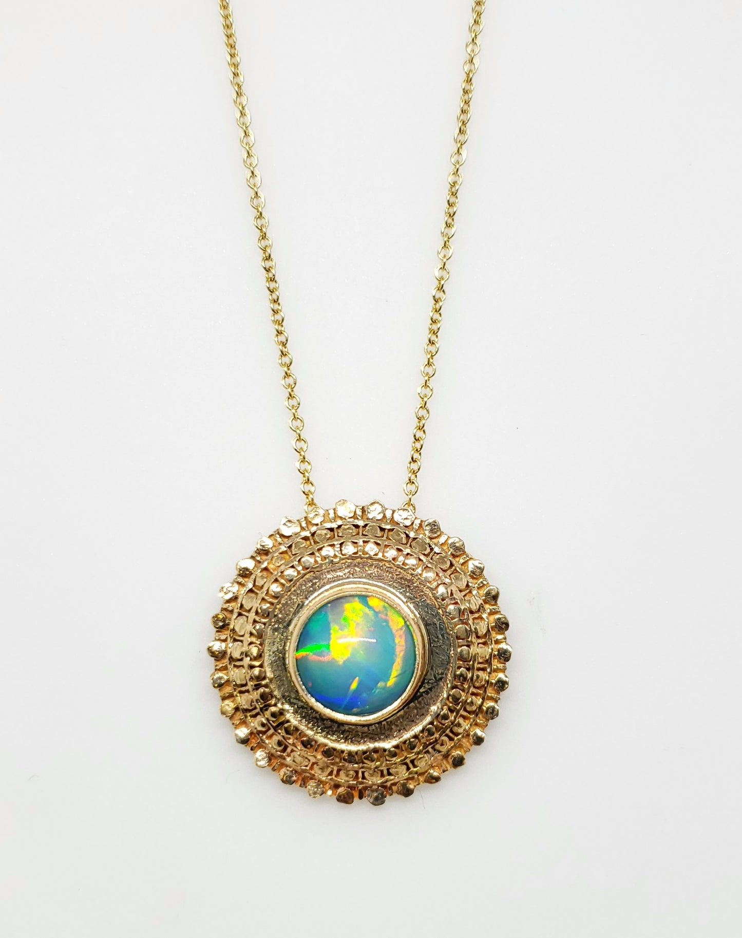 Opal Gold Pendant 