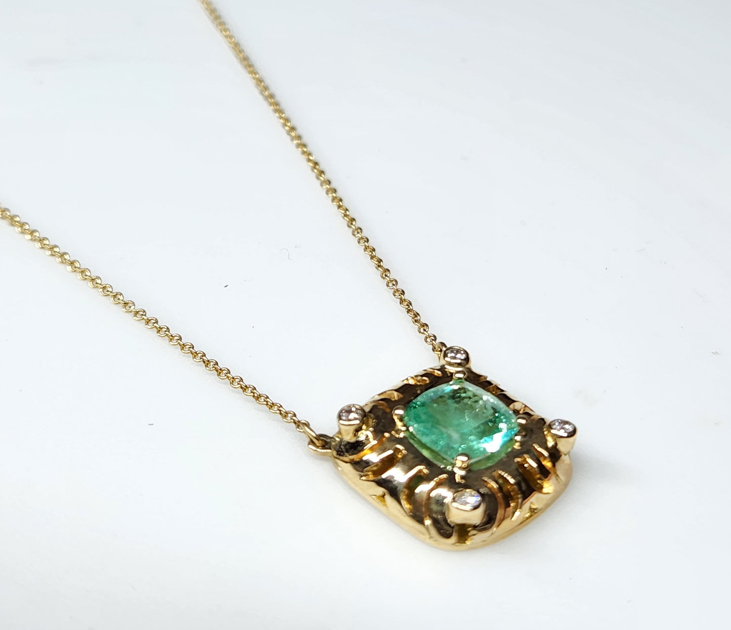 Emerald & Diamond Pendant 14k Yellow Gold Split Chain #346
