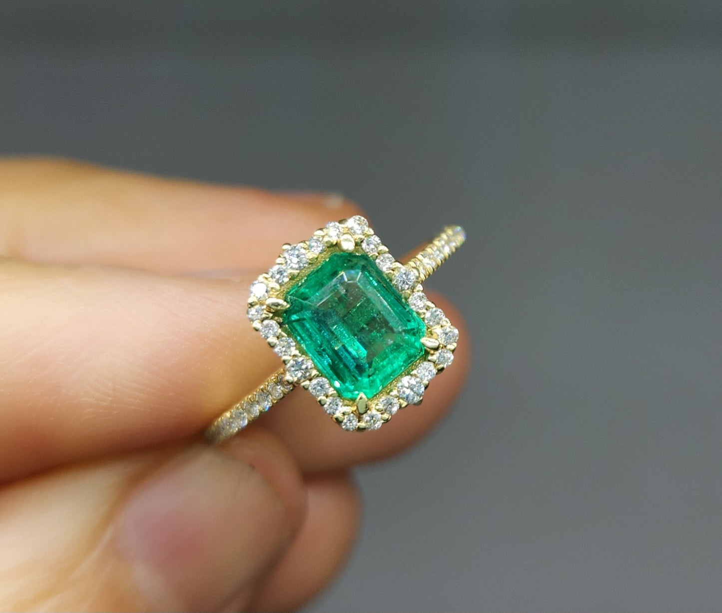 Emerald & Diamond Ring - 14k Gold Gemstone Jewelry #370