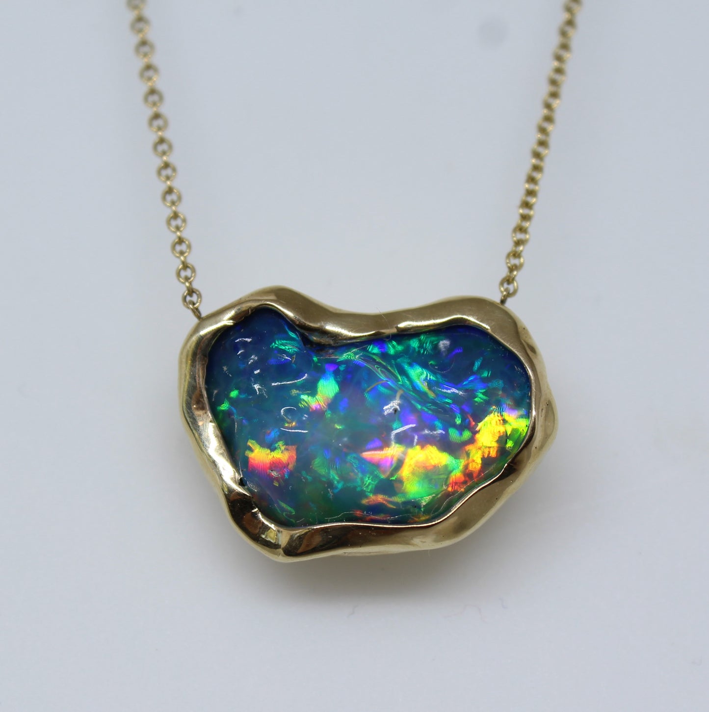 Carved Opal Pendant 14k Yellow Gold Split Chain Necklace #219