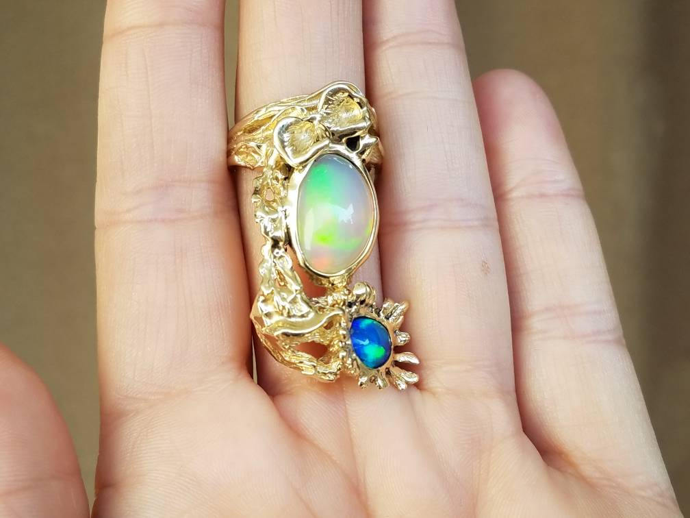 Opal Ring 14k  Solid Yellow Gold -  Size 7 - Natural Gemstones  #1493