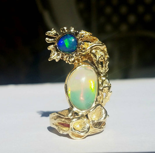 Opal Ring 14k  Solid Yellow Gold -  Size 7 - Natural Gemstones  #1493