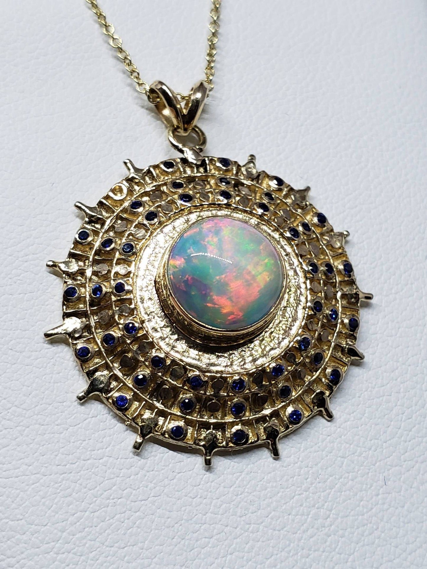 Opal Medallion Pendant - 14k Gold #1626